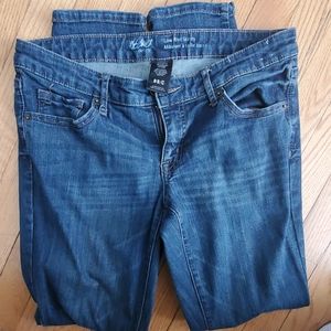 Low rise skinny dark denim Jeans